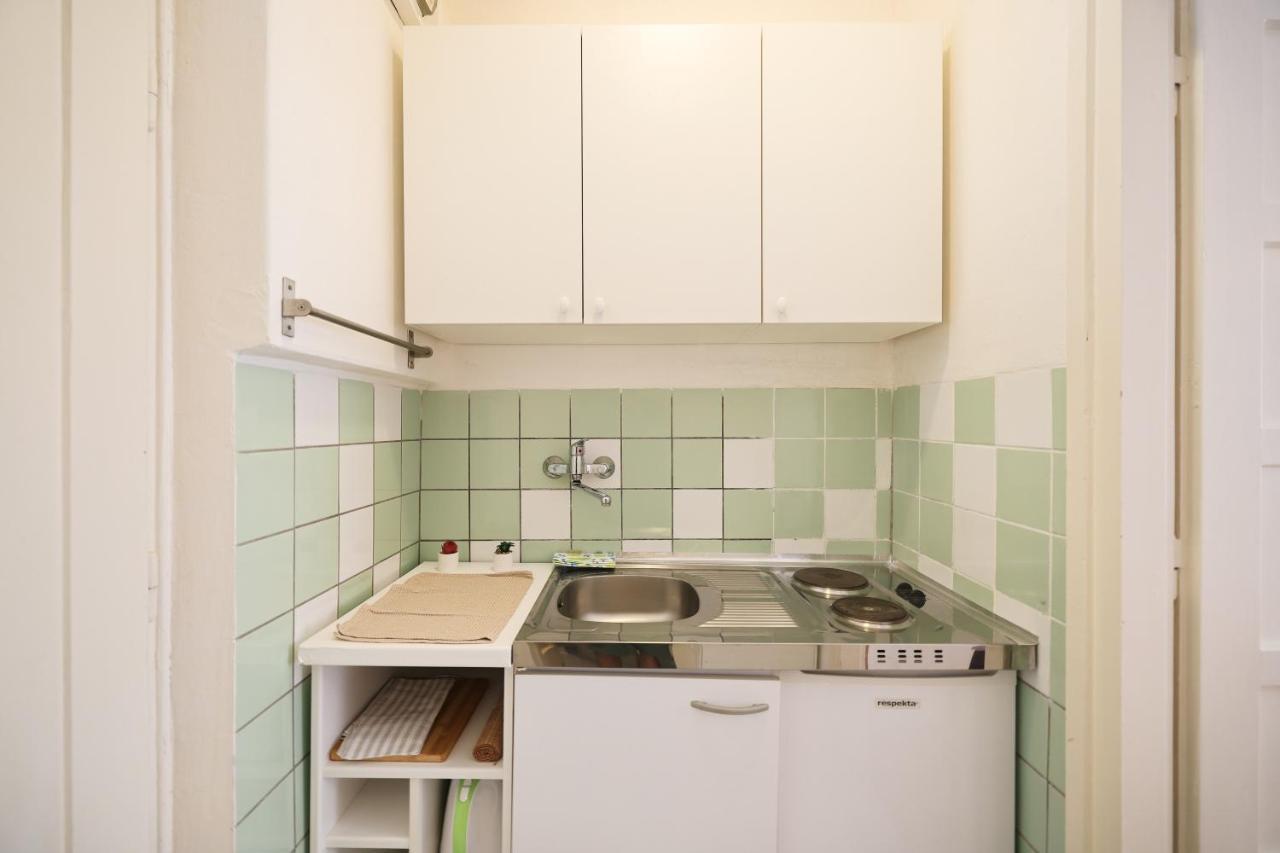 Cozy Studio In City Centar Stosija Apartment *